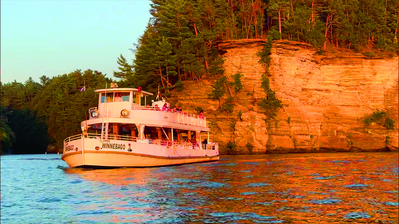 sunset dinner cruise